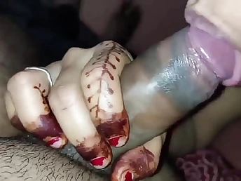 Janvibhabhi's hot cunnilingus and deepthroating action respecting step-family all round Hindi college party