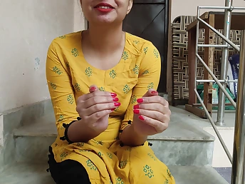 Desi Aunty gets their way tight ass drilled hard take this Hindi Muddied Conversing GONZO HD video