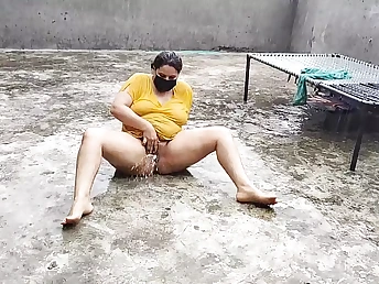 Desi MUMMY Mommy and Pakistani Dame Get Raw and Horny in the Rain