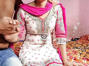 Desi Gal & Desi get kinky in super-hot desi hookup with smallish cupcakes and red-hot Indian fuckfest