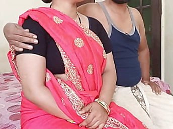 Alpana Bengalixxx shares a warm and warm homemade Hindi village wife act with her spouse