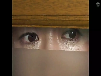 A kinky family discovers a millionaire's building for a nasty girl-girl adventure!