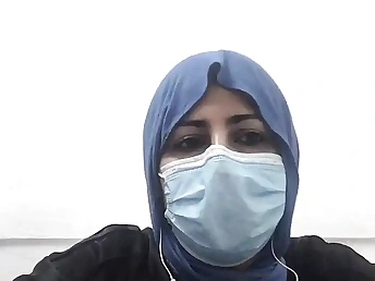 Observe my super-hot wifey get off in front of the web cam in super-fucking-hot solo activity