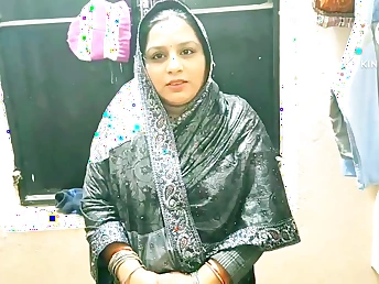 Observe Desi Aunty & her Make obsolete get moneyed on in all directions rear end-fashion roleplay activity
