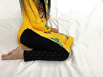 Indian Desi Hancock gets her Punjabi aunty's colossal donk drilled hard