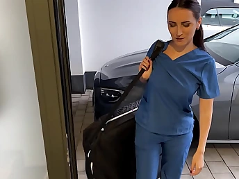 Eva Keks and Alex Becker's At-Home Kneading Turns into a Insatiable Confound