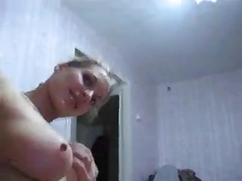 Horny slut pulverizes on webcam hard pov