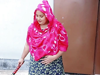 Hot Indian Desi Cheating Wife gets Hardcore Screwing respecting a Hard-Riding Tramp