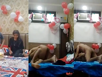 Bday Doll Xxx gets nailed by Fixture look into cake-cutting in Oyo inn